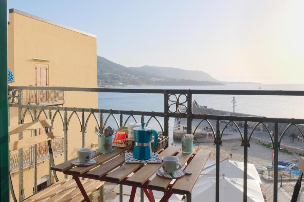 Devalu Casa Del Mare Apartment Чефалу Екстериор снимка